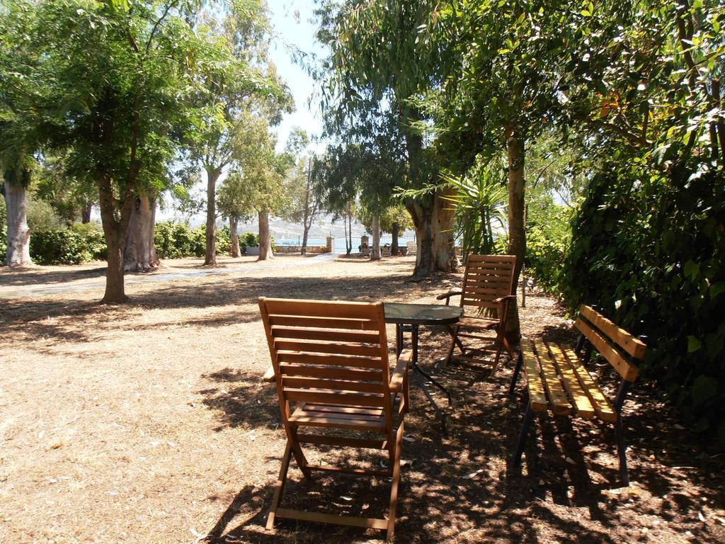 Ormos Drepanou Apartments Лигия Екстериор снимка